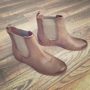 NEW Frye Ash Booties